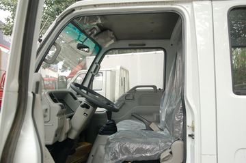 ���� ��ʮ��600P 130���� 3.2��˫�������ῨͼƬ