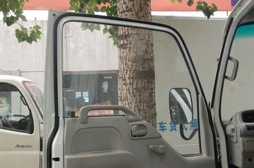 ���� ��ʮ��600P 130���� 3.2��˫�������ῨͼƬ