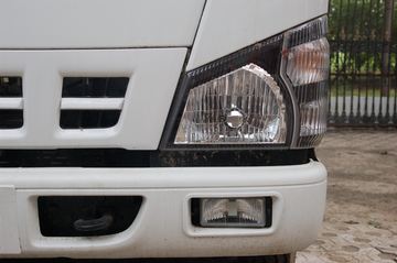 ���� ��ʮ��600P 130���� 3.2��˫�������ῨͼƬ