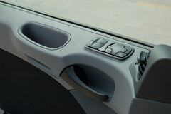 奔驰 Actros重卡 410马力 4X2 牵引车(型号1841)