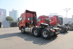 青岛解放 天V重卡 420马力 6X4牵引车(CA4256P2K2T1E5A80)