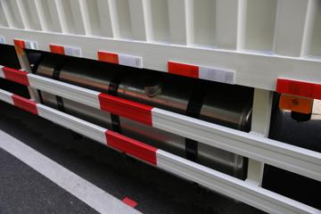 һ����� J6M 280���� 6X2R 9.5����ʽ�ػ���(CA5250XXYP63K1L6T2E5)ͼƬ