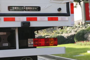 һ����� J6M 280���� 6X2R 9.5����ʽ�ػ���(CA5250XXYP63K1L6T2E5)ͼƬ