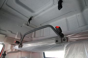 һ����� J6M�ؿ� 320���� 4X2ǣ����(CA4180P63K1A1E5)ͼƬ