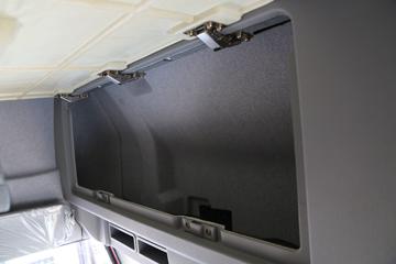 һ����� J6M�ؿ� 320���� 4X2ǣ����(CA4180P63K1A1E5)ͼƬ