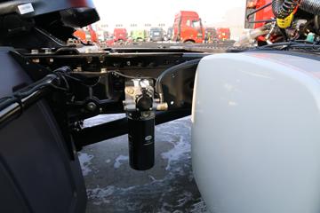 һ����� J6M�ؿ� 320���� 4X2ǣ����(CA4180P63K1A1E5)ͼƬ