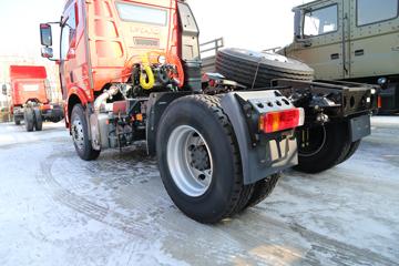 һ����� J6M�ؿ� 320���� 4X2ǣ����(CA4180P63K1A1E5)ͼƬ