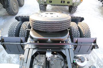 һ����� J6M�ؿ� 320���� 4X2ǣ����(CA4180P63K1A1E5)ͼƬ