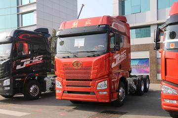 青岛解放 JH6重卡 460马力 6X4牵引车(CA4250P25K2T1E5A)