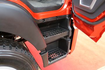 �й�����HOWO G5X�п� 210���� 6.75���Ű���ʽ�ػ���ͼƬ