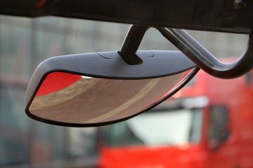 �й�����HOWO G5X�п� 210���� 6.75���Ű���ʽ�ػ���ͼƬ