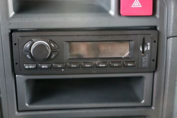 �й�����HOWO G5X�п� 210���� 6.75���Ű���ʽ�ػ���ͼƬ