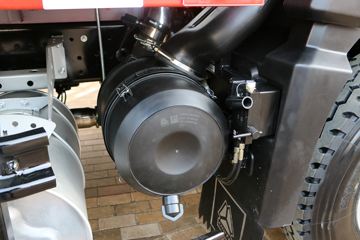 �й�����HOWO G5X�п� 210���� 6.75���Ű���ʽ�ػ���ͼƬ