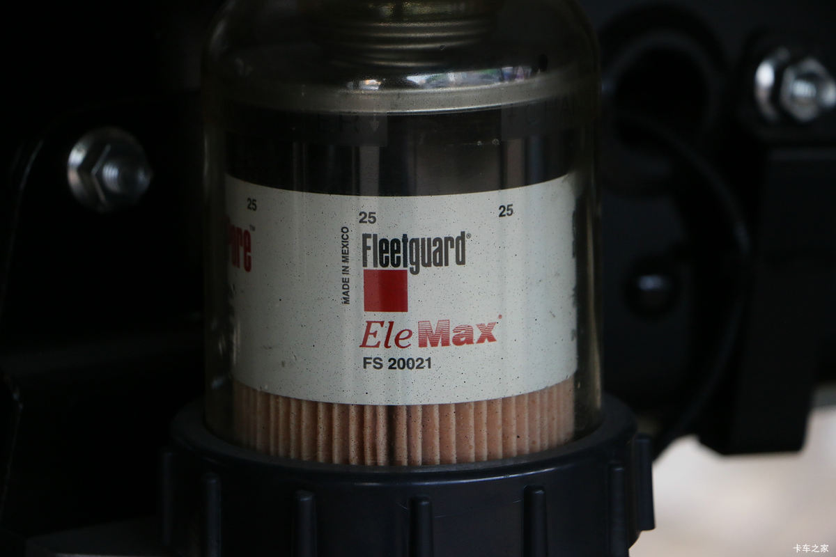 йHOWO G5Xп 210 6.75Űʽػ(ZZ5167XXYH521DE1)                                                