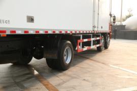 轩德X6&nbsp;冷藏车底盘图片