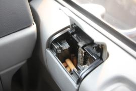 轩德X6&nbsp;冷藏车驾驶室图片