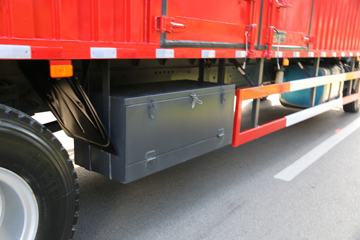 һ������ ��½�п� 220���� 4X2 9.6����ʽ�ػ���ͼƬ