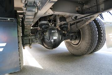 һ������ ��½�п� 220���� 4X2 9.6����ʽ�ػ���ͼƬ