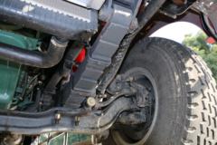 一汽柳特 金陆中卡 220马力 4X2 9.6米厢式载货车(LZT5180XXYPK2E5L10A95)