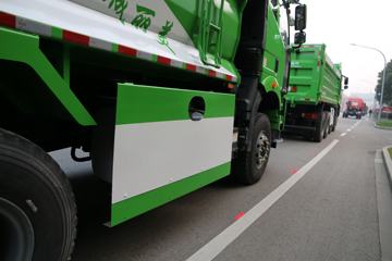 һ����� J6P�ؿ� 350���� 6X4 5.6��������ж��(CA3250P66K2L1T1AE5)ͼƬ