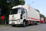 一汽解放 J6M重卡 280马力 4X2 9.4米厢式载货车