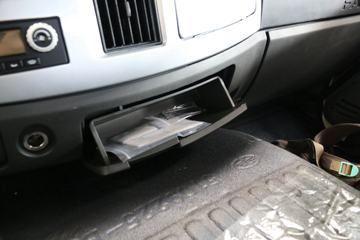 һ����� J6M�ؿ� 280���� 4X2 9.4����ʽ�ػ���(CA5160XXYP63K1L9E5)ͼƬ