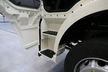 һ����� J6M�ؿ� 280���� 4X2 9.4����ʽ�ػ���(CA5160XXYP63K1L9E5)ͼƬ