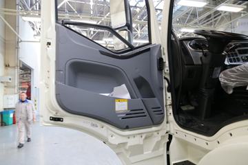 һ����� J6M�ؿ� 280���� 4X2 9.4����ʽ�ػ���(CA5160XXYP63K1L9E5)ͼƬ