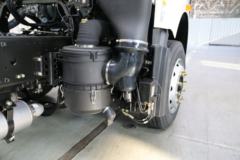 一汽解放 J6M重卡 280马力 4X2 9.4米厢式载货车(CA5160XXYP63K1L9E5)