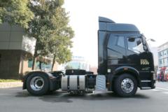 一汽解放 新J6P重卡 460马力 4X2自动挡牵引车(AMT手自一体)(CA4180P66K24E5)