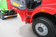 一汽解放 J6M 280马力 8X4 6.8米自卸车(公路先锋1号)(CA3310P63K1L1T4E5)