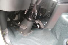 大运 奥普力 102马力 4X2 4.18米单排栏板轻卡底盘(CGC1041HDB33E)