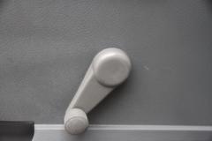 大运 奥普力 102马力 4X2 4.18米单排栏板轻卡底盘(CGC1041HDB33E)