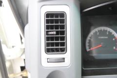 大运 奥普力 116马力 4X2 3.85米平板自卸车(CGC3040HDD33E)
