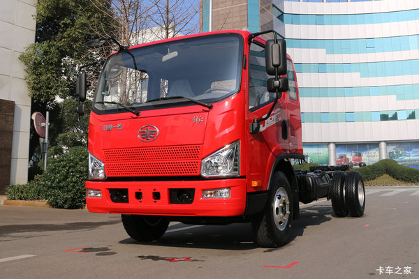 解放 J6F 150马力 4.85米排半栏板轻卡底盘(CA1086P40K2L3E5A84)