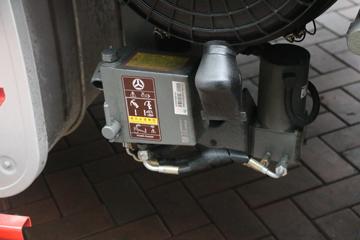 �й����� HOWO T5G�ؿ� 280���� 4X2 9.6����ʽ�ػ���(ZZ5187XXYN711GE1H)ͼƬ