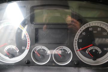 �й����� ���J5G�ؿ� 310���� 4X2���˳�(ZZ5185XXYN6813E1)ͼƬ