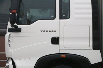 �й����� HOWO T5G�ؿ� 280���� 4X2 9.6����ʽ�ػ���(ZZ5187XXYN711GE1H)ͼƬ