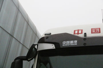 �й����� HOWO T5G�ؿ� 280���� 4X2 9.6����ʽ�ػ���(ZZ5187XXYN711GE1H)ͼƬ