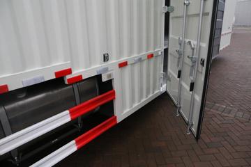 �й����� ���J5G�ؿ� 280���� 4X2 9.55����ʽ�ػ���(ZZ5185XXYN7113E1H)ͼƬ