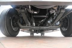 中国重汽 豪瀚J5G重卡 280马力 4X2 9.55米厢式载货车(ZZ5185XXYN7113E1H)