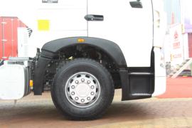 HOWO T6G&nbsp;牵引车外观                                                图片