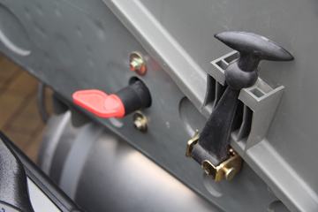 �й����� HOWO T6G�ؿ� 380���� 6X4ǣ����(ZZ4257N324WE1)ͼƬ