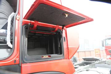 �й����� HOWO T7H�ؿ� 540���� 6X4�Զ���ǣ����(AMT����һ��)ͼƬ