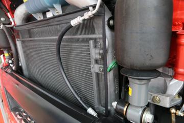 �й����� HOWO T7H�ؿ� 540���� 6X4�Զ���ǣ����(AMT����һ��)ͼƬ