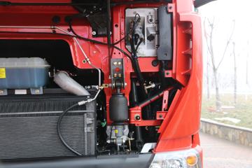 �й����� HOWO T7H�ؿ� 540���� 6X4�Զ���ǣ����(AMT����һ��)ͼƬ