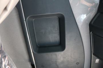 �й����� HOWO T7H�ؿ� 540���� 6X4�Զ���ǣ����(AMT����һ��)ͼƬ