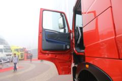 中国重汽 HOWO T7H重卡 540马力 6X4自动挡牵引车(AMT手自一体)(ZZ4257W324HE1B)