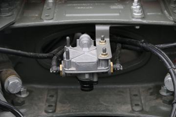 �й����� HOWO T7H�ؿ� 540���� 6X4�Զ���ǣ����(AMT����һ��)ͼƬ