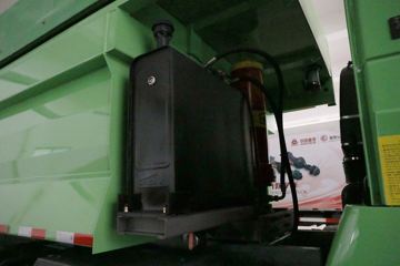 �й����� HOWO T6G�ؿ� 380���� 8X4 ��ж��(������)(ZZ3317N386WE1)ͼƬ